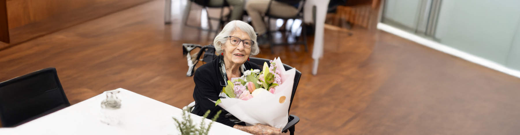 Vale June Conolly OAM